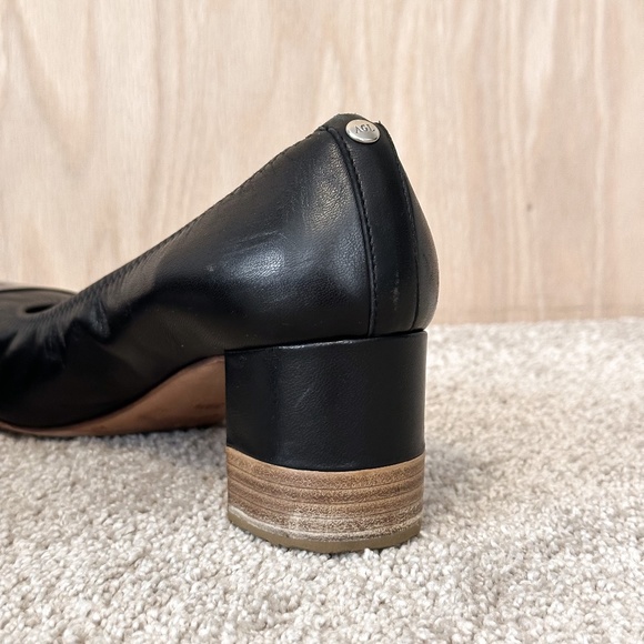 AGL Cap Toe Black Leather Pump Elastic Topline Block Heel - Picture 8 of 15